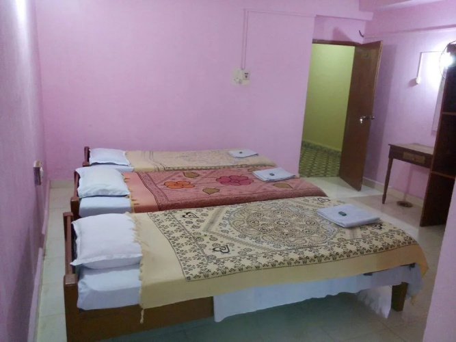 Molyma Resorts