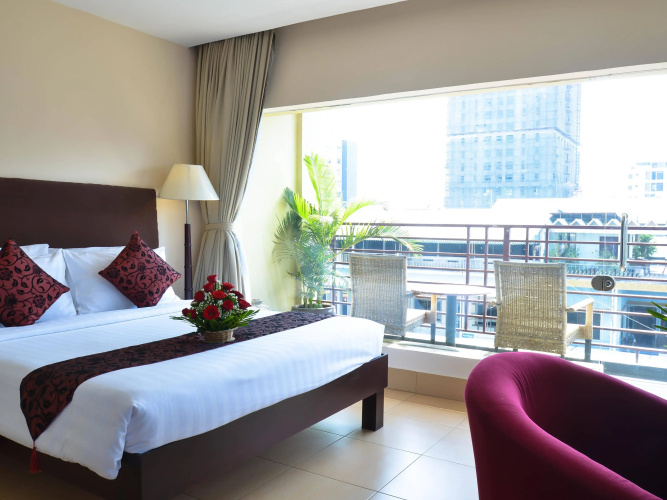 Feeling Home Hotel