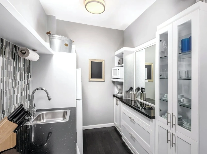 Quadruple Suite
