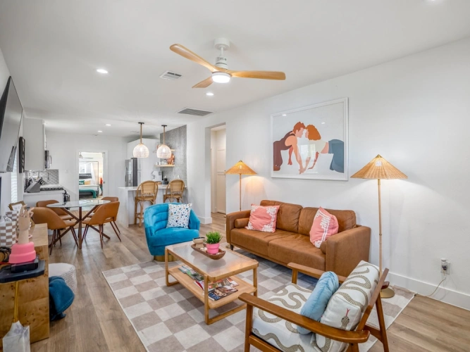 3 Bedrooms Cottage