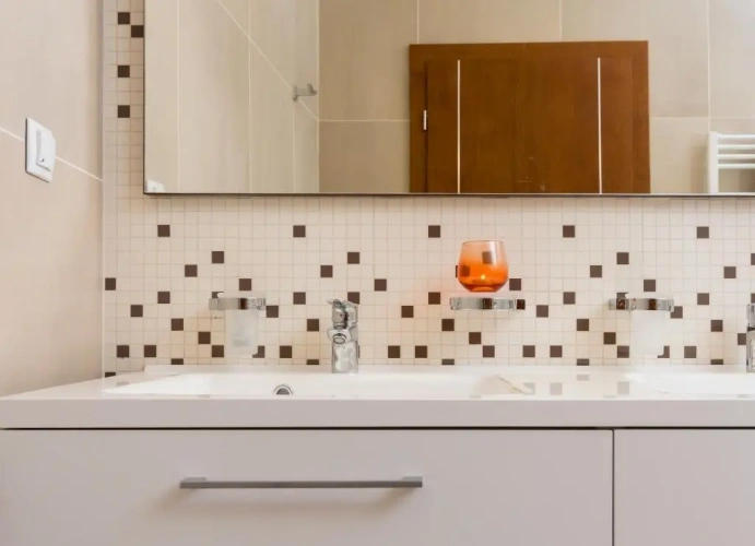 2 Bedrooms Deluxe Quadruple Apartment
