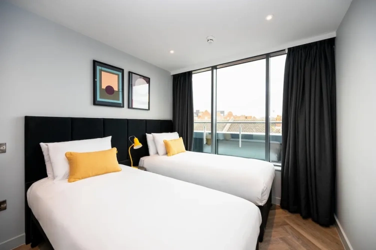 1 Bedroom Twin Apartment
