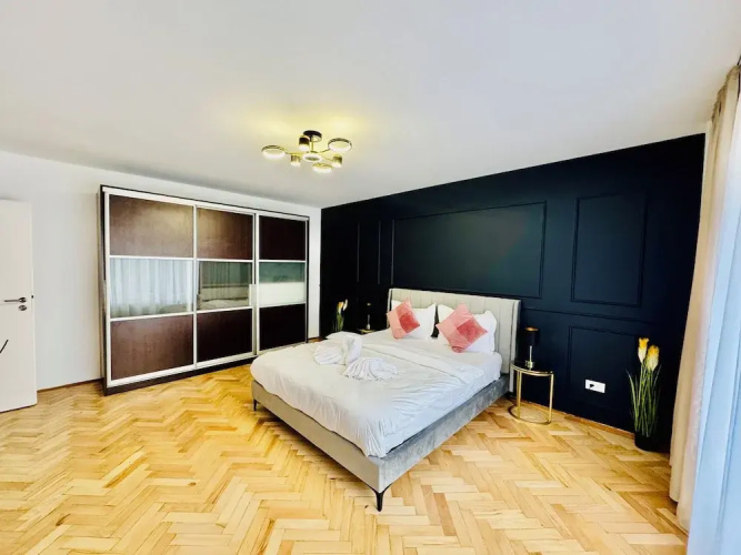 Metropole Apartments Signature Suite