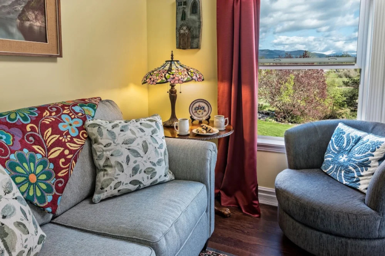 Sundara West Bed and Breakfast