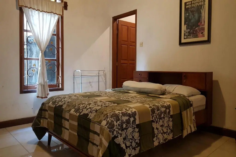 OYO 90017 Villa Mawar Asri Syariah