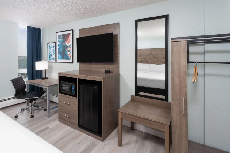 Wingate by Wyndham Sheboygan