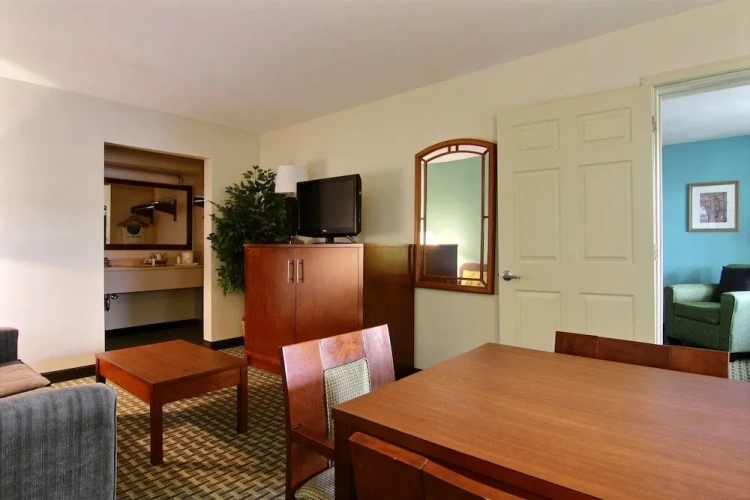 Guest rooms