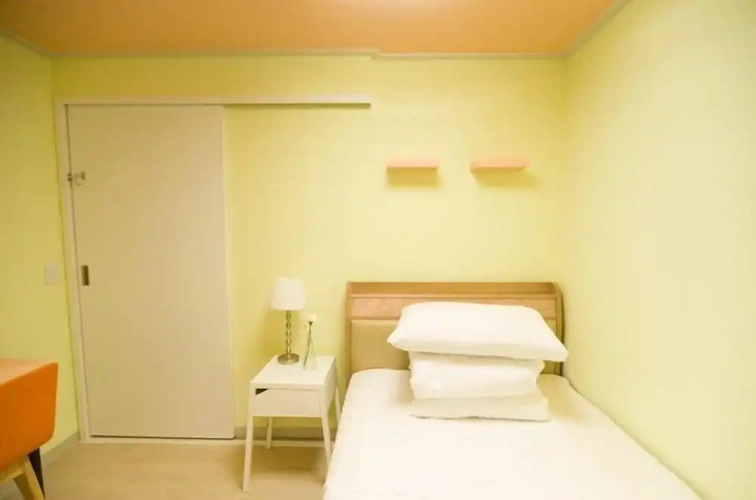 Standard Single room with balcony