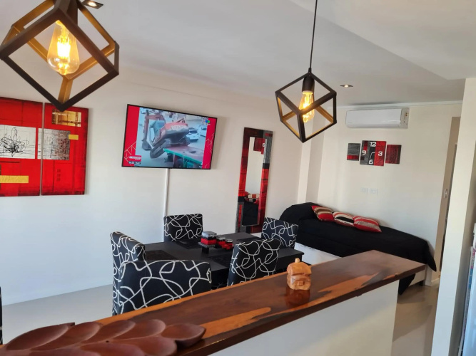 Confort Platense departamento con cochera