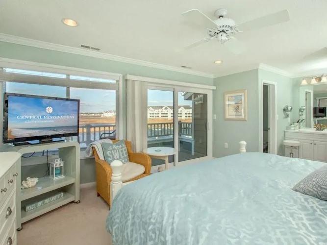 Heron Harbour 218-4