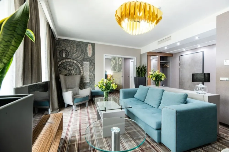 Superior Apartment