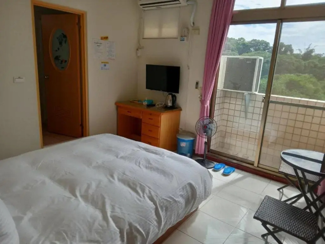 Garden Hostel