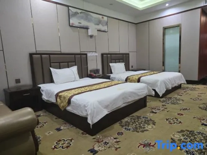 Standard Sextuple room