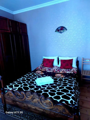 Lela Rezo Guesthouse