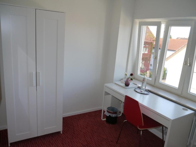 Deluxe Single room
