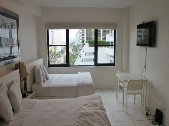 Casablanca Miami Beach
