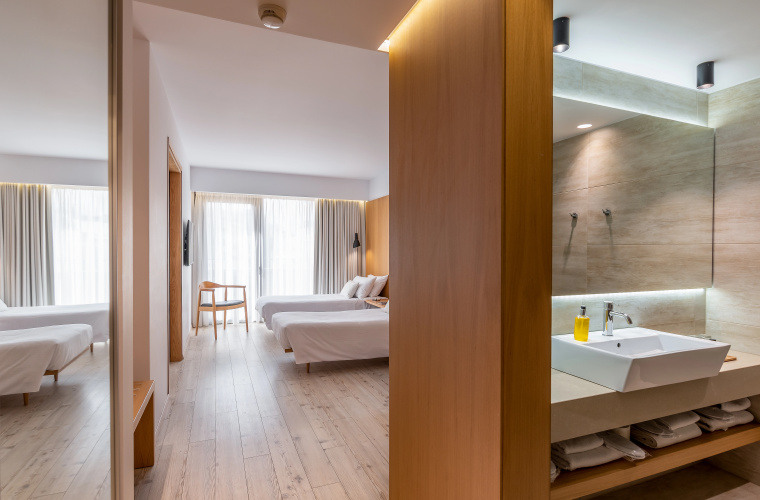 Ibis Styles Heraklion Central photo 6