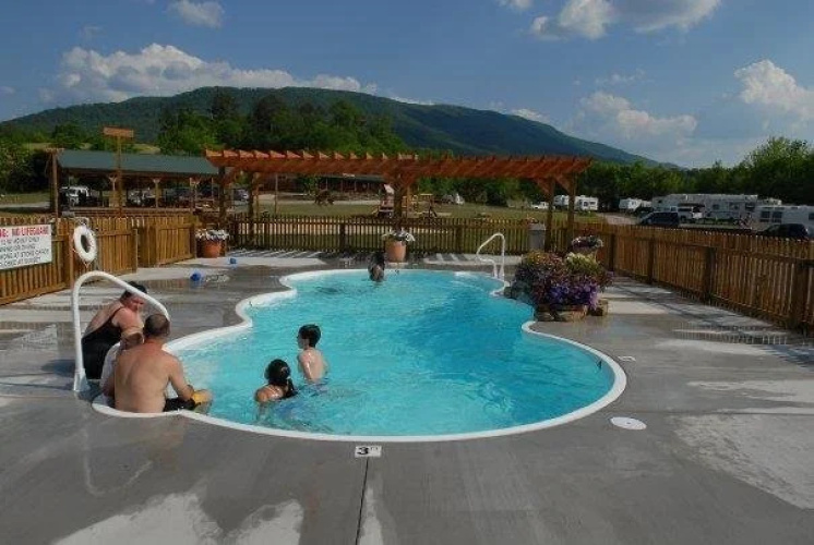 Black Bear Cove Resort