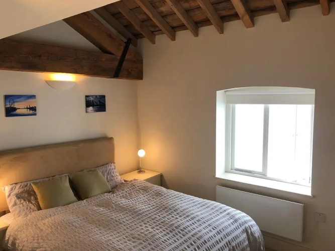 Riverside Penthouse Apartment
