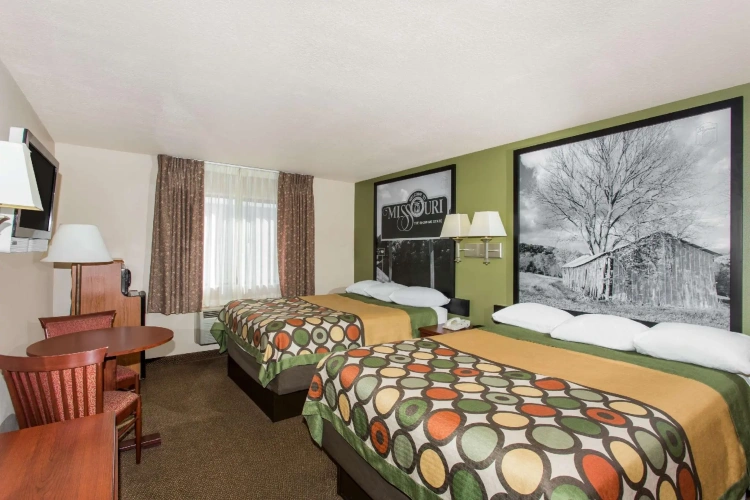 Standard Quadruple room