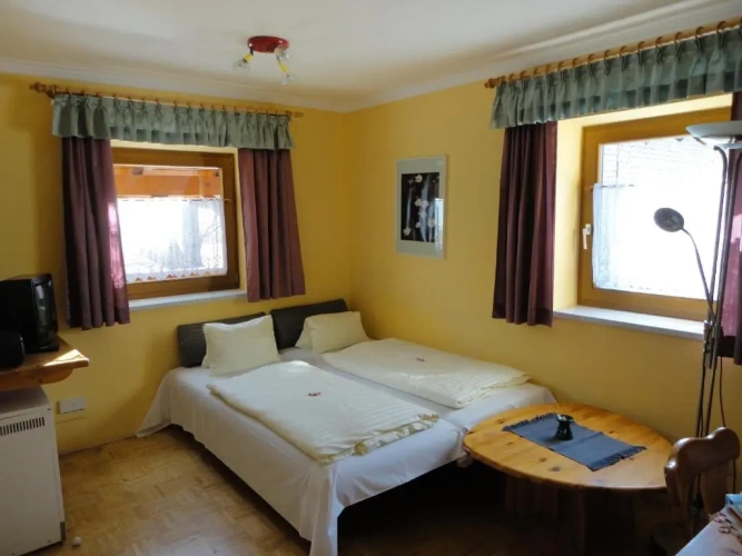 1 Bedroom Basement Apartment