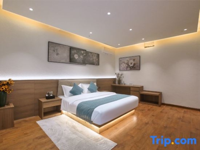 Deluxe Double Suite