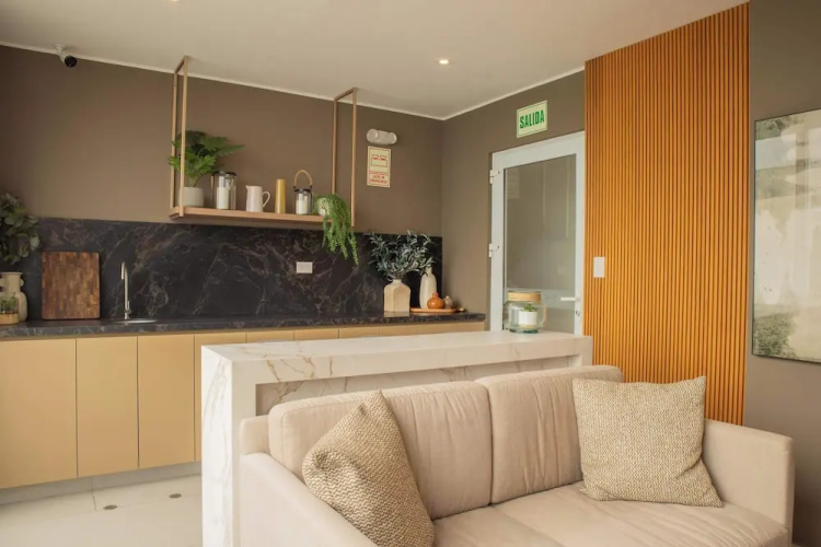 w Stylish 1BR Apartment w Pool in Barranco