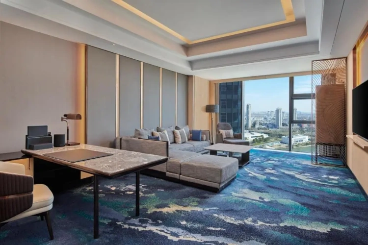 Deluxe Double Suite
