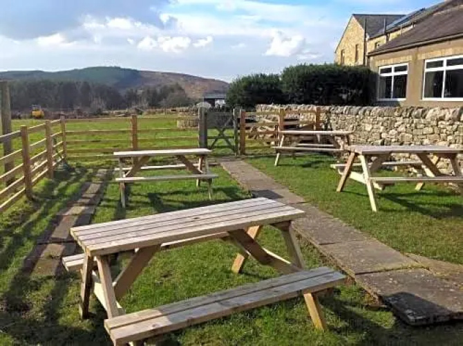 Rose & Thistle Inn
