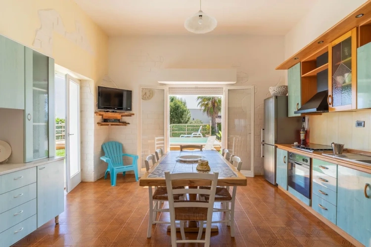 3 Bedrooms Villa