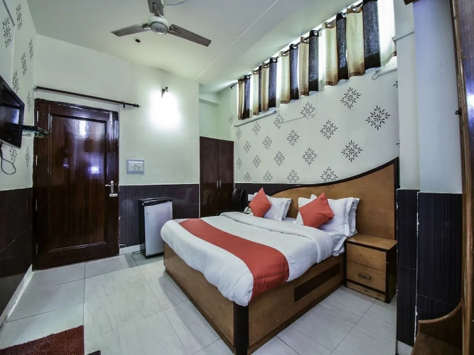 Oyo 22424 Hotel Vice Roy