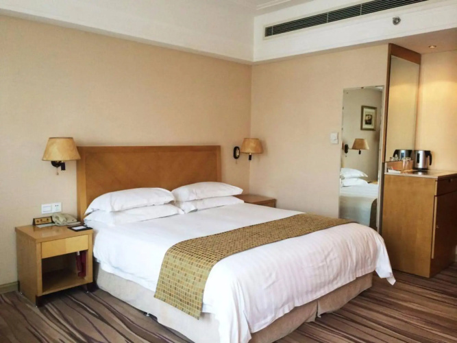 Highton Hotel Shanghai