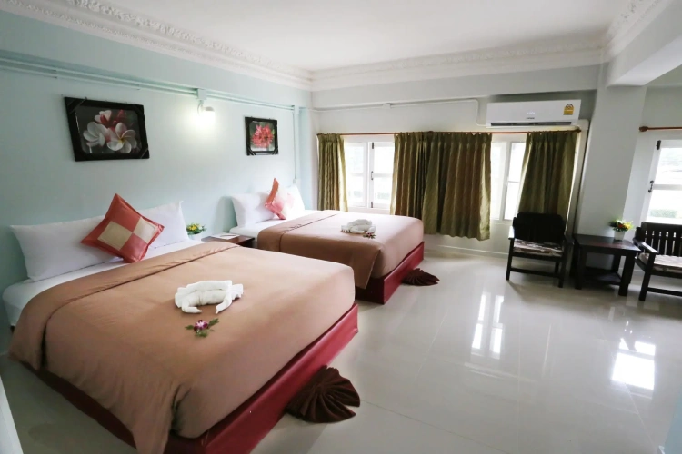 Standard Quadruple room