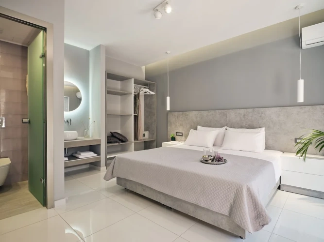 Deluxe Double room with balcony