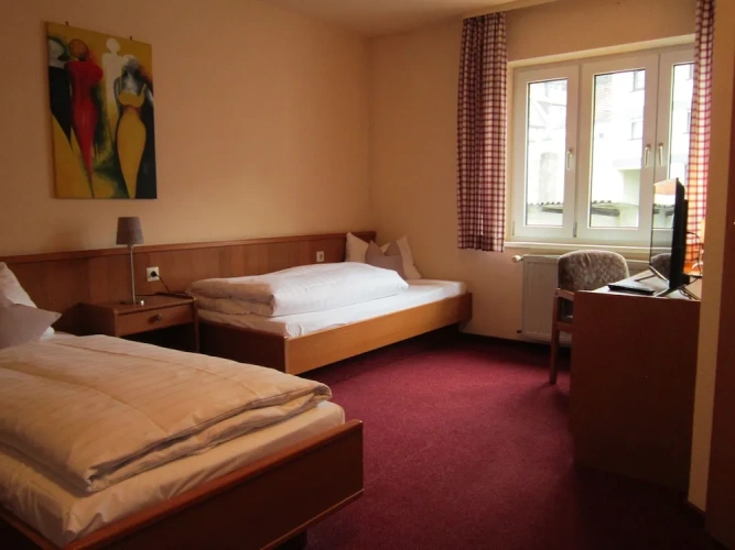 Economy Twin room