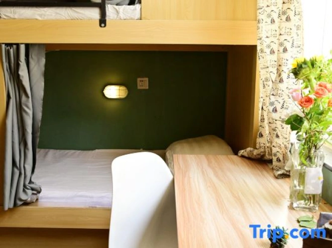 Bed in Dorm (male dorm)