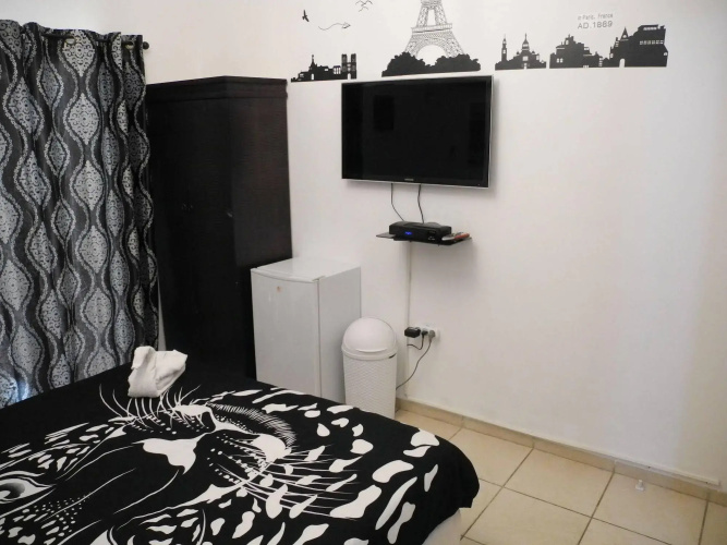 Custo Club