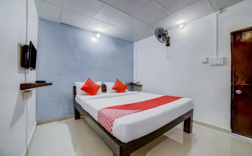 Sai Lodging By OYO Rooms