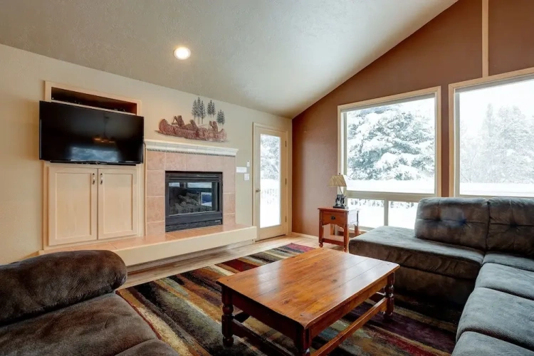6 Bedrooms Cottage
