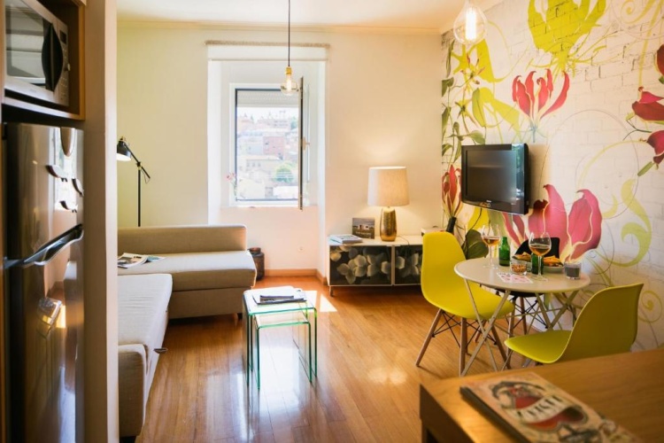 1 Bedroom Apartment