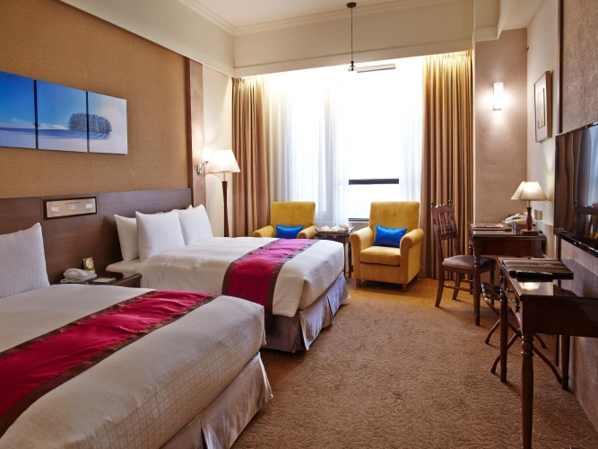 Suite with view