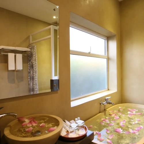 Standard Triple room with balcony and with view