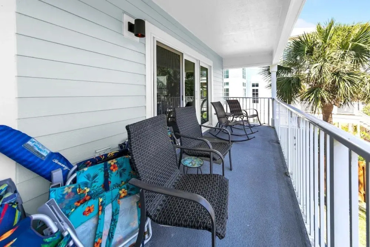 Beachside Villas 823