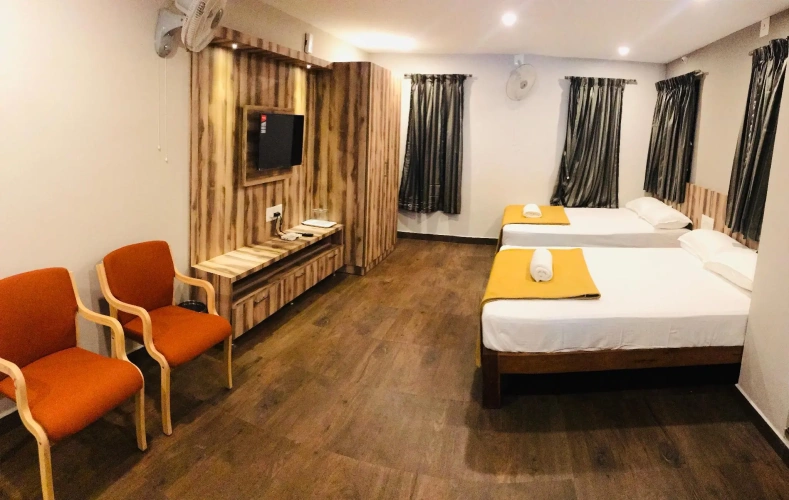 Standard Quadruple room with balcony