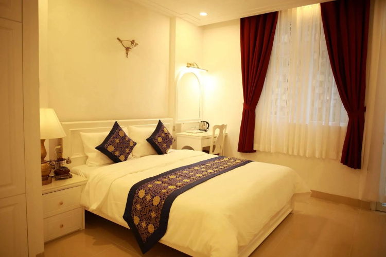 Tulip Hotel 3