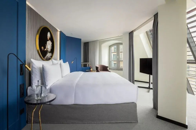 Hotel Luc - Autograph Collection