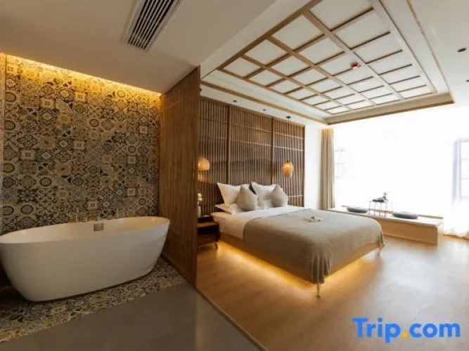 3 Bedrooms Quadruple Family Suite