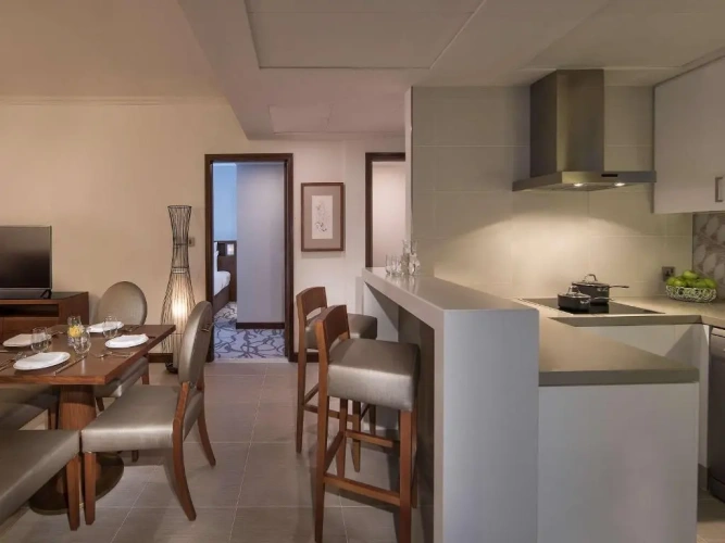 2 Bedrooms Apartment with city view