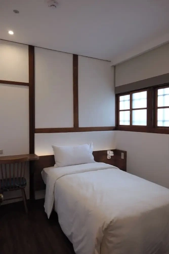 Classic Single room
