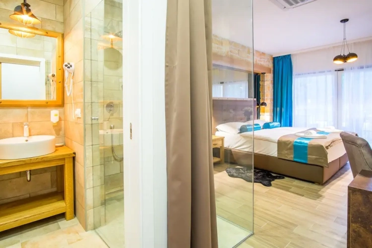 Standard Double room with balcony